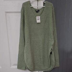Love Women's Sage V-Neck Sweater